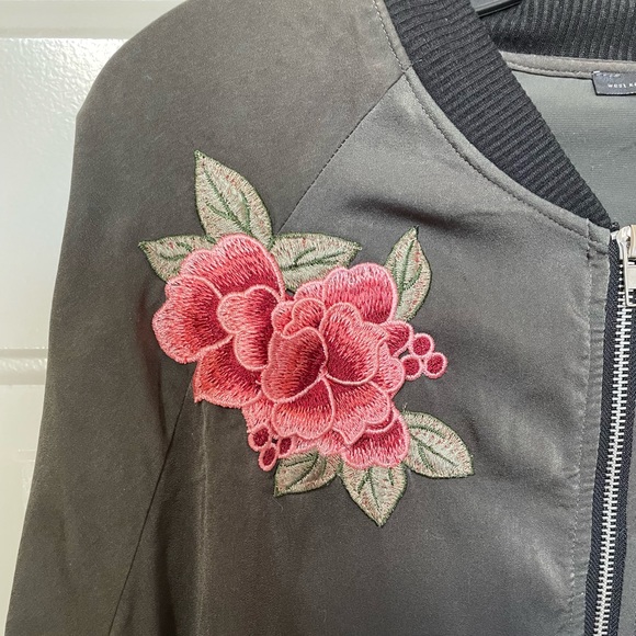 Silky bomber jacket with floral decal - Picture 2 of 2
